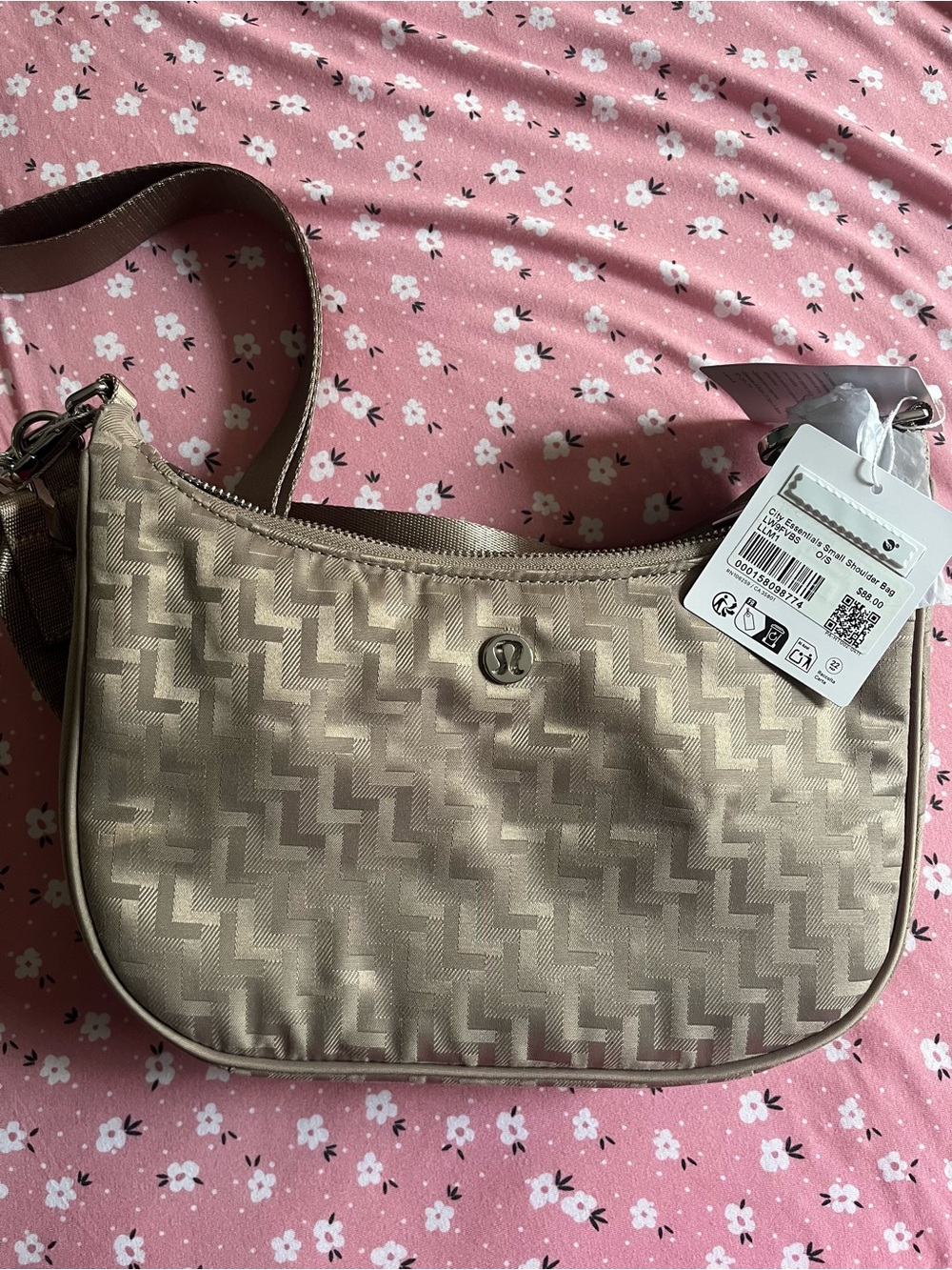 lululemon City Essentials Small Shoulder Bag monogram geo NWT SOLD OUT ***
